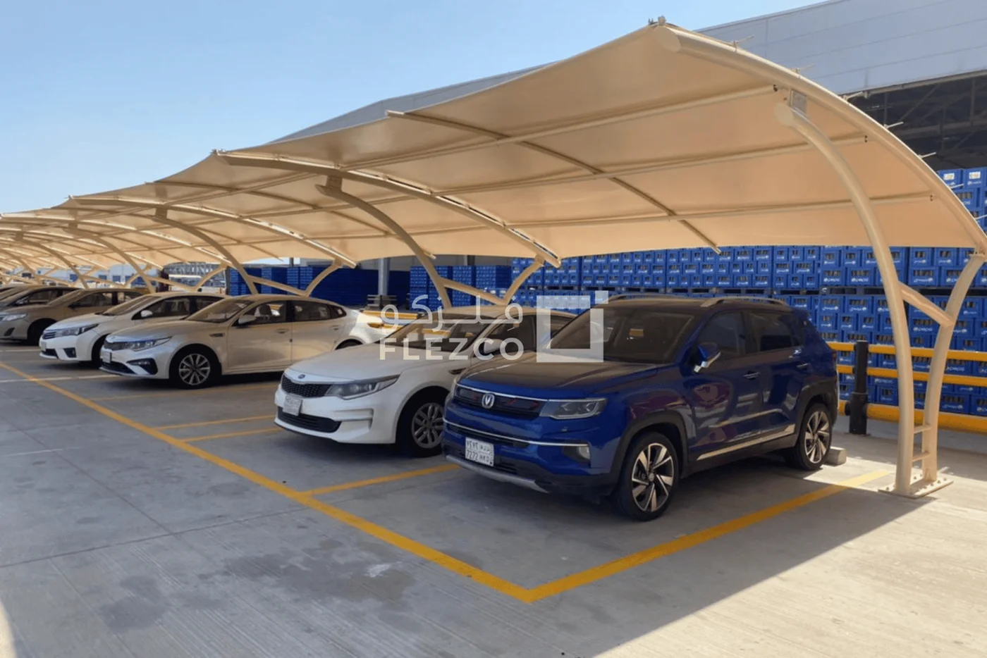 الهياكل المعدنية ومظلات وقوف السيارات لشركة بيبسي بجدة